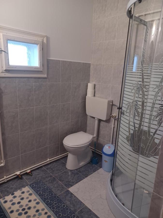 Casa Bucovina Dorna Candrenilor Ascutitele Bagian luar foto